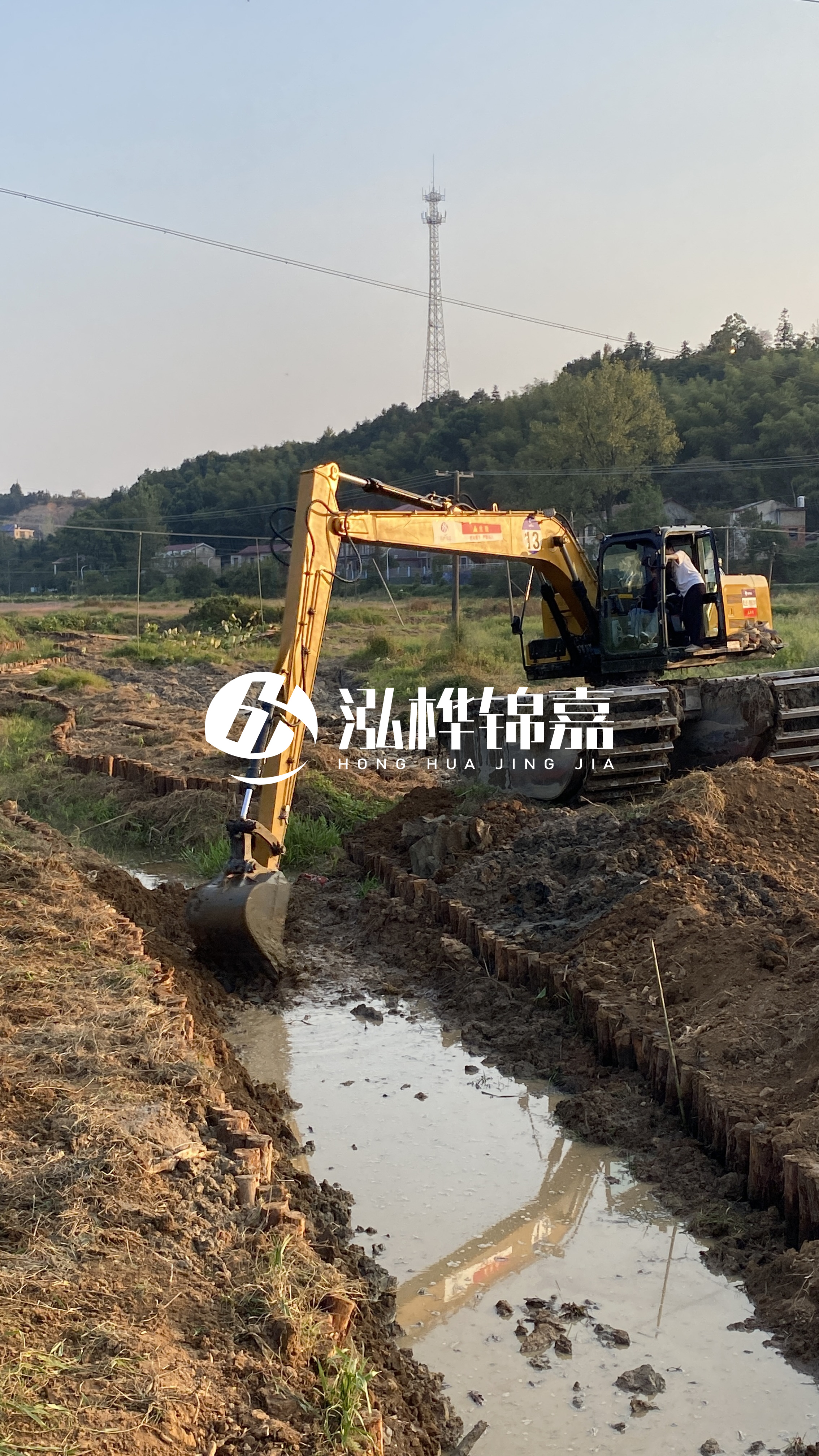 衢州挖機打木樁專業(yè)施工-河道護坡打樁的施工順序是什么？